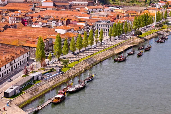 Aprile 2012 Fiume Douro Barche Tradizionali Oporto Portogallo — Foto Stock