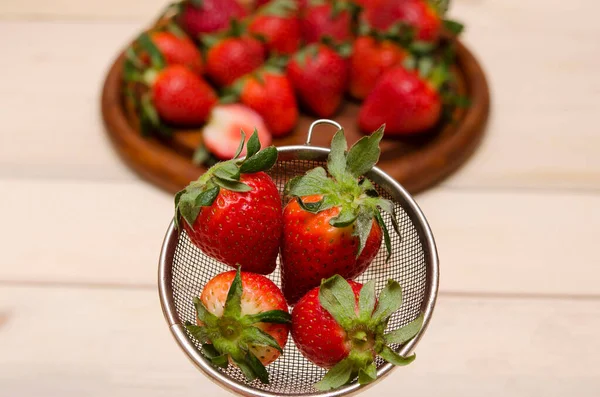 Red Berries Strawberries Colander Close — Stock Photo, Image