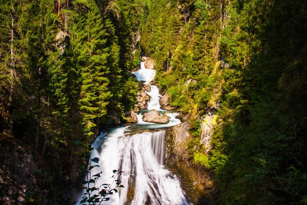 Cachoeiras Riva Nas Florestas Verão Trentino Itália — Fotografia de Stock