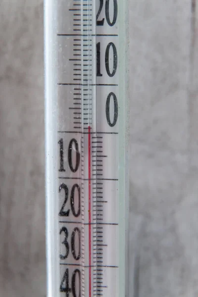 Měřítko Teploměru Červenými Sloupy Venkovní Zařízení Pro Měření Teploty Vzduchu — Stock fotografie