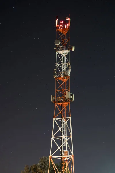 Вежі Мобільних Систем Язку Тлі Зоряного Неба Стільникова База Станції — стокове фото