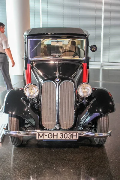 Bmw 303 1933 Года Выставочном Зале Музея Bmw Вид Спереди — стоковое фото