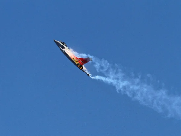 Rafale Solo Display — Photo