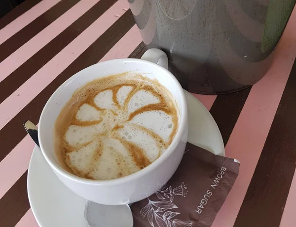 Latte Caliente Por Mañana — Foto de Stock