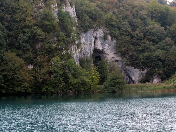 クロアチアだ 魔法のプリトヴィツェ湖と滝 — ストック写真
