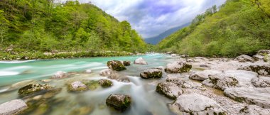 bir şelale Slovenya