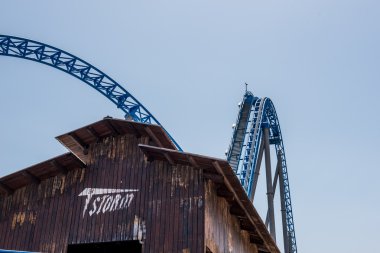 bir roller coaster İtalya