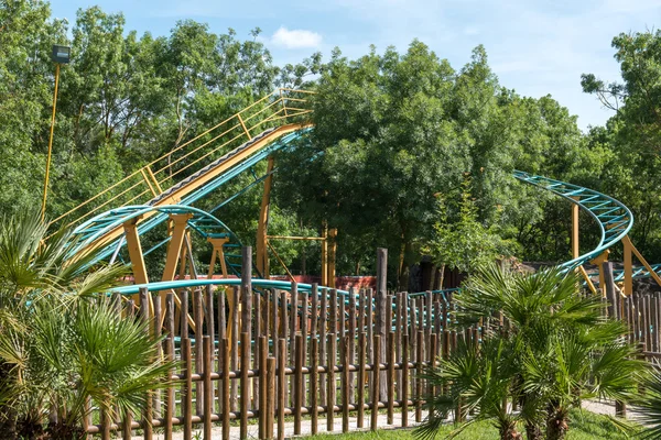 Roller coaster w Włochy — Zdjęcie stockowe