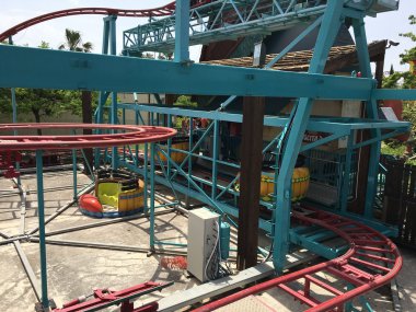 bir roller coaster İtalya