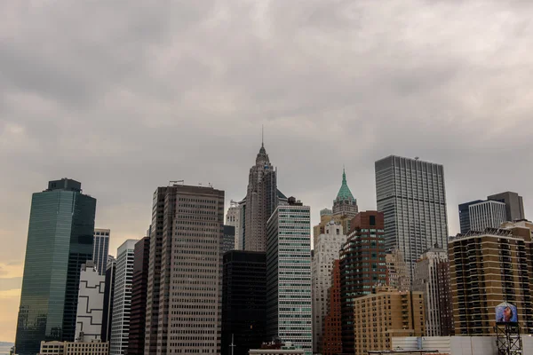 El puente de Brooklyn en Nueva York —  Fotos de Stock