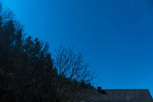 Le stelle e la luna — Foto Stock