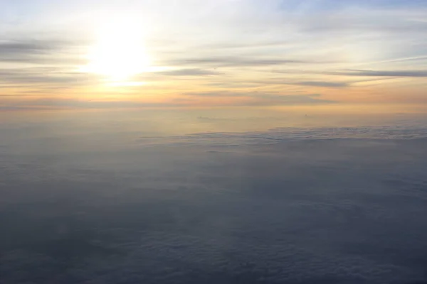 Prachtige Zonsondergang Boven Wolken Vanuit Lucht — Stockfoto