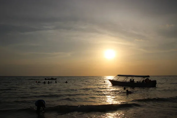 Захід Сонця Пляжі Острові Пенанг — стокове фото