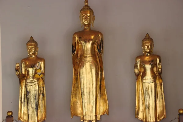 Goldene Buddha Statue Tempel — Stockfoto