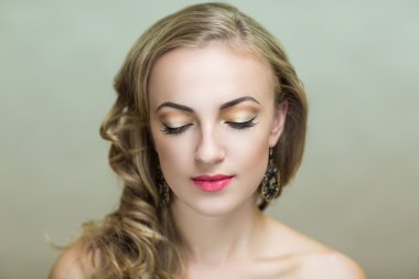 seksi sarışın kadın