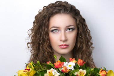 genç kadın kıvırcık