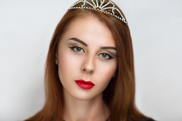 Princesa con corona de plata — Foto de Stock