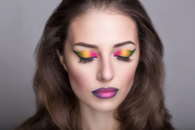 Lüks saçlı bir kadın.