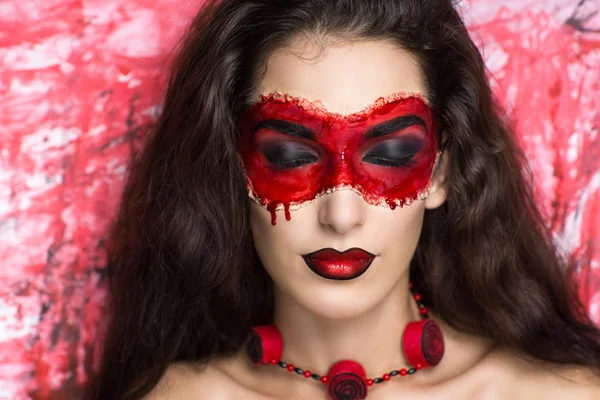 Blood mask woman — Stockfoto