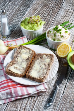 Sağlıklı kahvaltı..