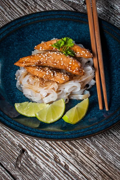 Kuře v teriyaki omáčce — Stock fotografie