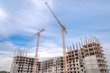 Vinç ve yeni konut highrise evleri
