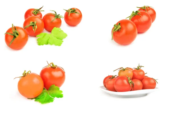 Grupo de tomates cereja isolada em um recorte branco — Fotografia de Stock