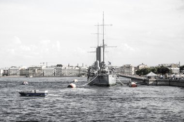 Römorkör tarihsel kruvazör Aurora