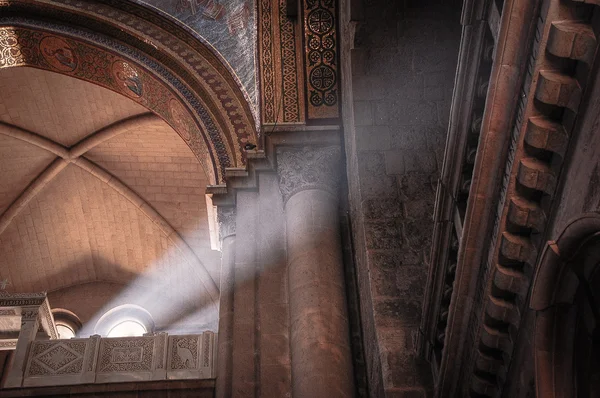 교회에 빛의 광선 — 스톡 사진