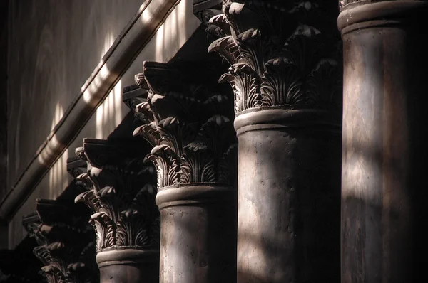 Columns with bas-relief — Stock Photo, Image