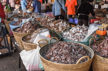 Satılık kurutulmuş deniz ürünleri
