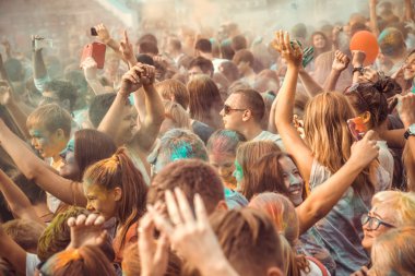 Penza, Rusya - 6 Eylül 2015: Boyalar parti Rusya'da