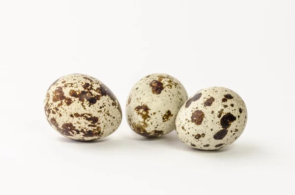 Food: group of quail eggs, isolated on white background — Stock Photo, Image