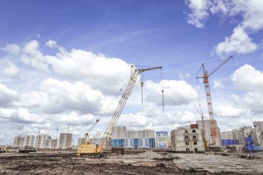 Yeni yüksek katlı evler