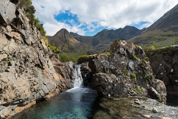 Wróżka baseny, Wyspa Skye, Szkocja — Zdjęcie stockowe