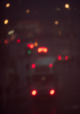 Defocused, tarzı - kentsel arka plan, geceleri office Windows yansıması bulanık