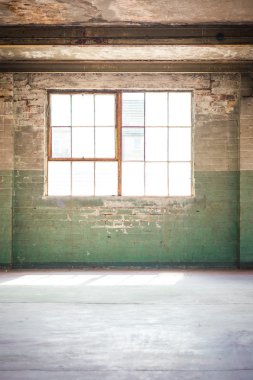 Boş ambar ofis veya ticari alan, endüstriyel arka plan