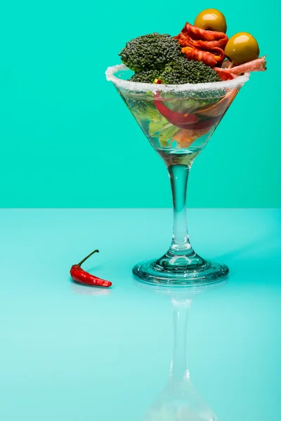 Unusual cocktail with meat and vegetables — Stock Photo, Image