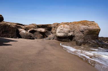 Vagator Beach Kuzey Goa, Shiva çehresini büyük bir kayaya oyulmuş