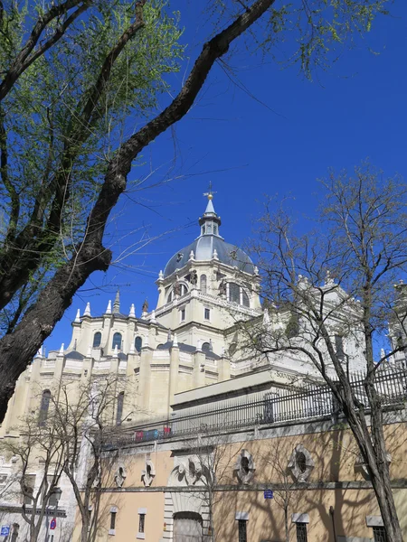 Catedral de Almudena, Madrid — Fotografia de Stock