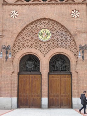 Madrid Bull Ring yan kapı