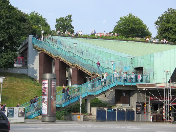 Landungsbrucken metro station — Stock Photo, Image