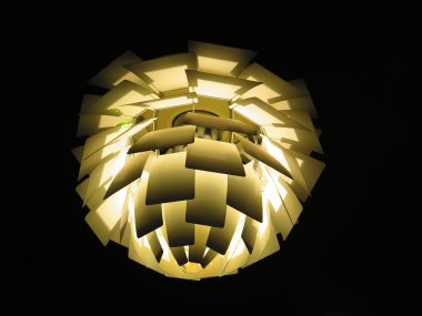 tavan ışık gölge