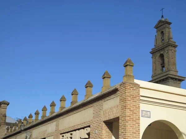 Glockenturm auf Kirche in Antequera — Stockfoto