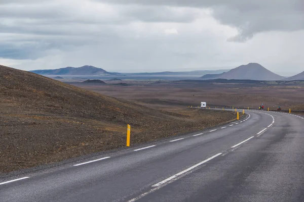 Vista Panorámica Del Paisaje Carretera Islandesa Hermosa Vista Naturaleza Verano — Foto de Stock