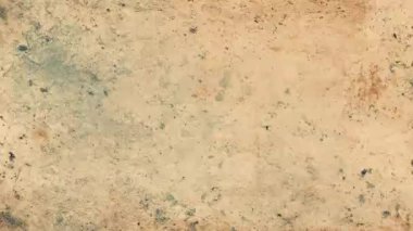 Bej kirli kağıt dokusu, tozlu ve lekeli eski kağıt yüzey, grunge vintage arka plan, analog yıpranmış malzeme, sıkıntılı kağıt fon