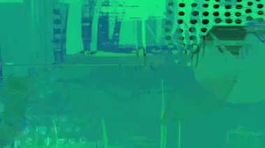 Yeşil deniz mavisi soyut arkaplan, katmanlı analog boya dokuları, elle çizilmiş fırça darbeleri, karalama işaretleri, anlamlı karışık medya yüzeyi, sanatsal kaotik arkaplan, animasyon dokusu