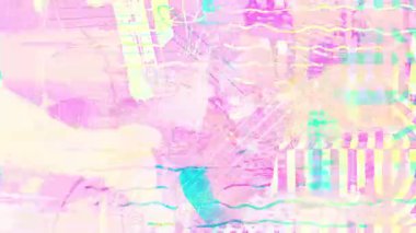 Pastel glitch karışık medya kolajı yumuşak pembe kaplamalar, döşeme vuruşları, şeffaf ızgara çizgileri, noktalı dokular, katmanlı fırça izleri ve soyut hareket grafik kompozisyonu