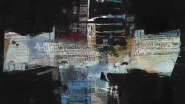 Mavi ve turuncu gazete parçalarıyla koyu grunge kolajı, soyut şehir arkaplanı, sıkıntılı boya katmanları, çizik yüzey dokusu, katmanlı karışık medya kompozisyonu