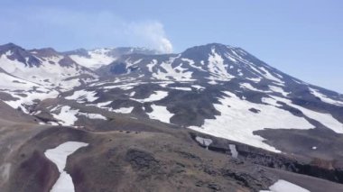 Rusya, Kamçatka 'da Mutnovsky yanardağının yamacında..